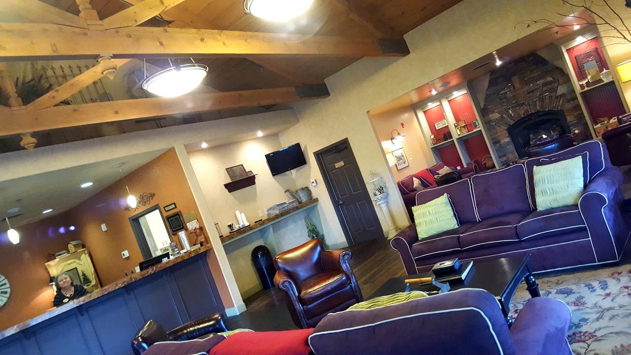 The Village Green Cottage Grove Luaran gambar